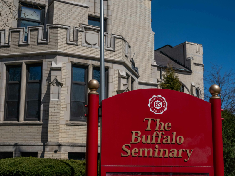 Buffalo Seminary: Trường nội trú nữ sinh danh tiếng tại New York
