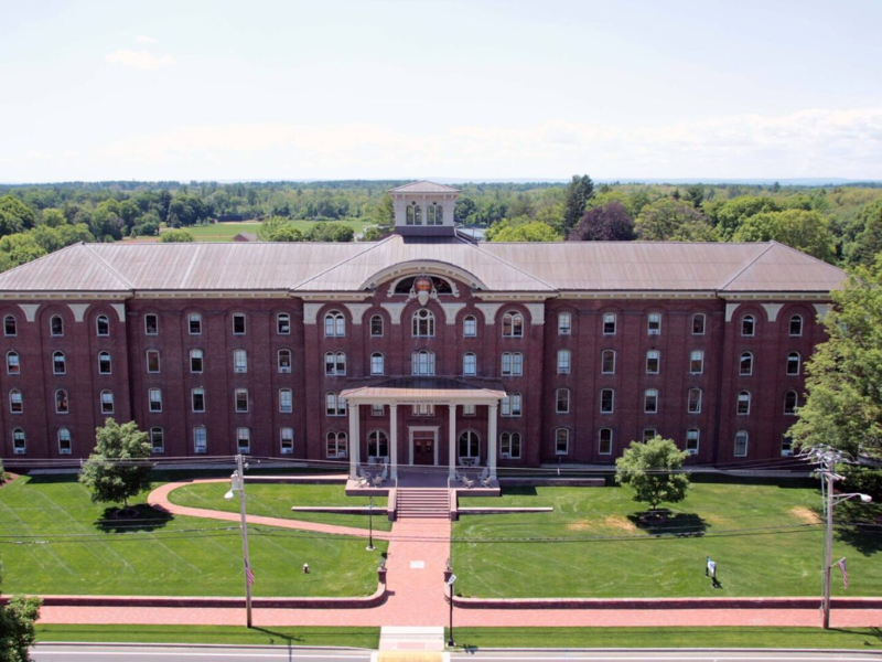 Đâu là lý do khiến Wilbraham and Monson Academy trở thành điểm đến lý tưởng cho du học sinh?