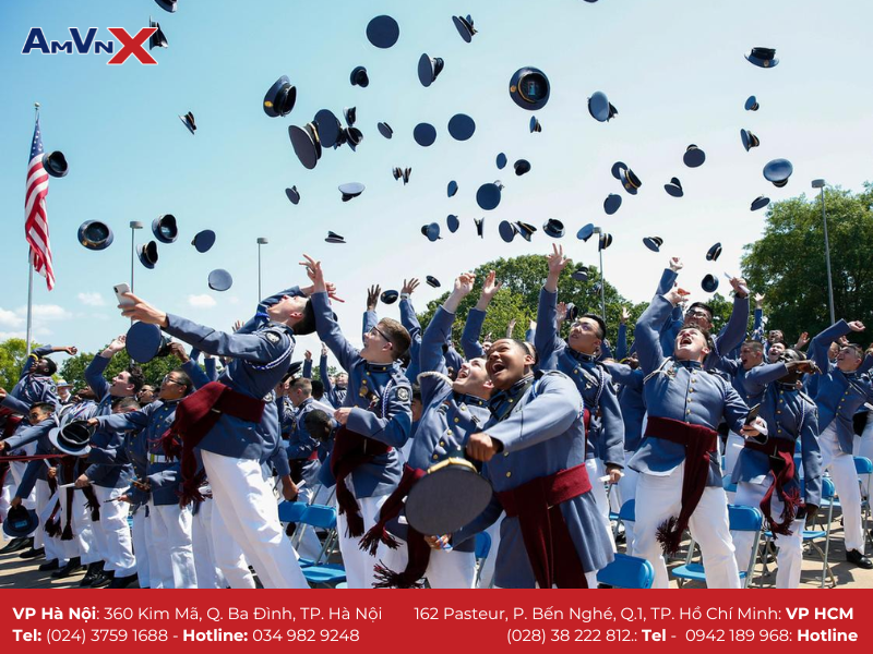 Riverside Prep Academy: Môi trường giáo dục hàng đầu cho học sinh nam