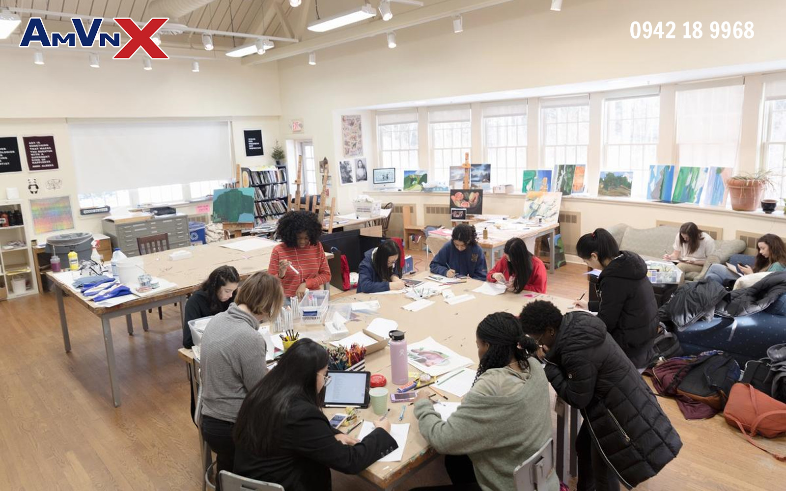 Chương trình học tập toàn diện của Trường nội trú Miss Hall's School