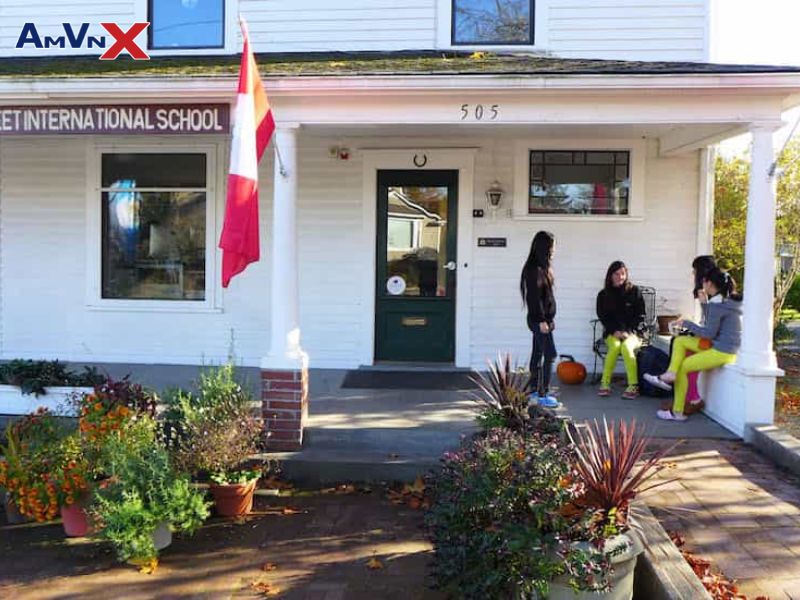 Chương trình STEM tại Trường nội trú Spring Street International School