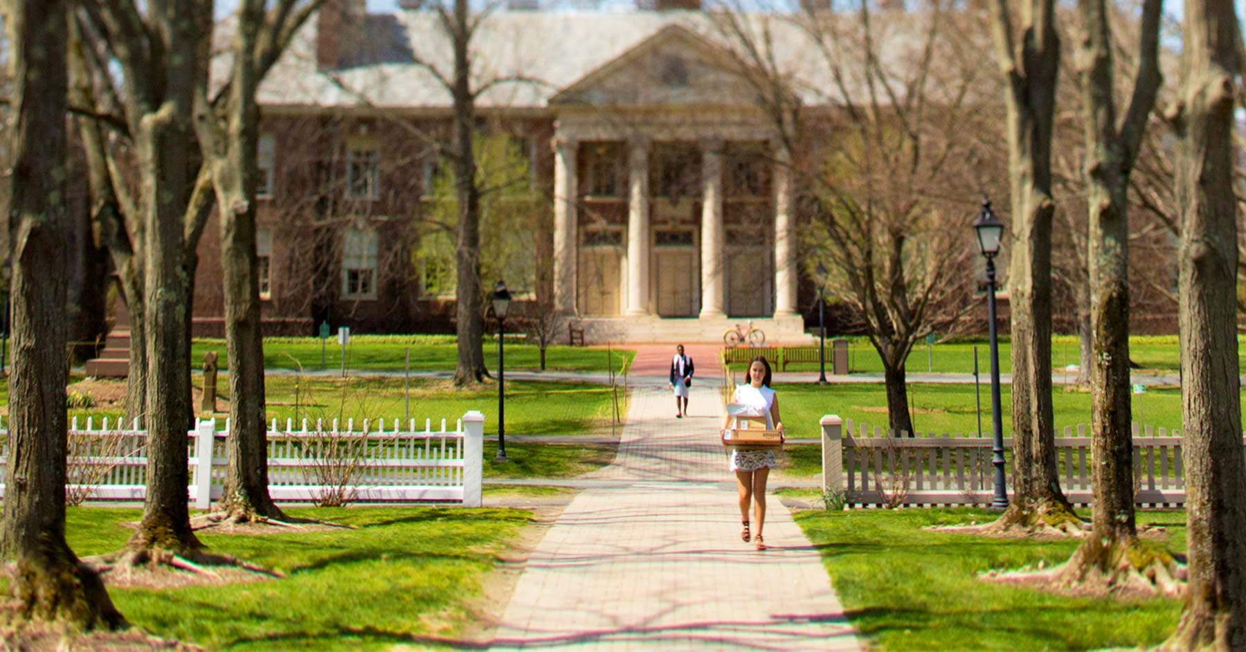 Deerfield Academy