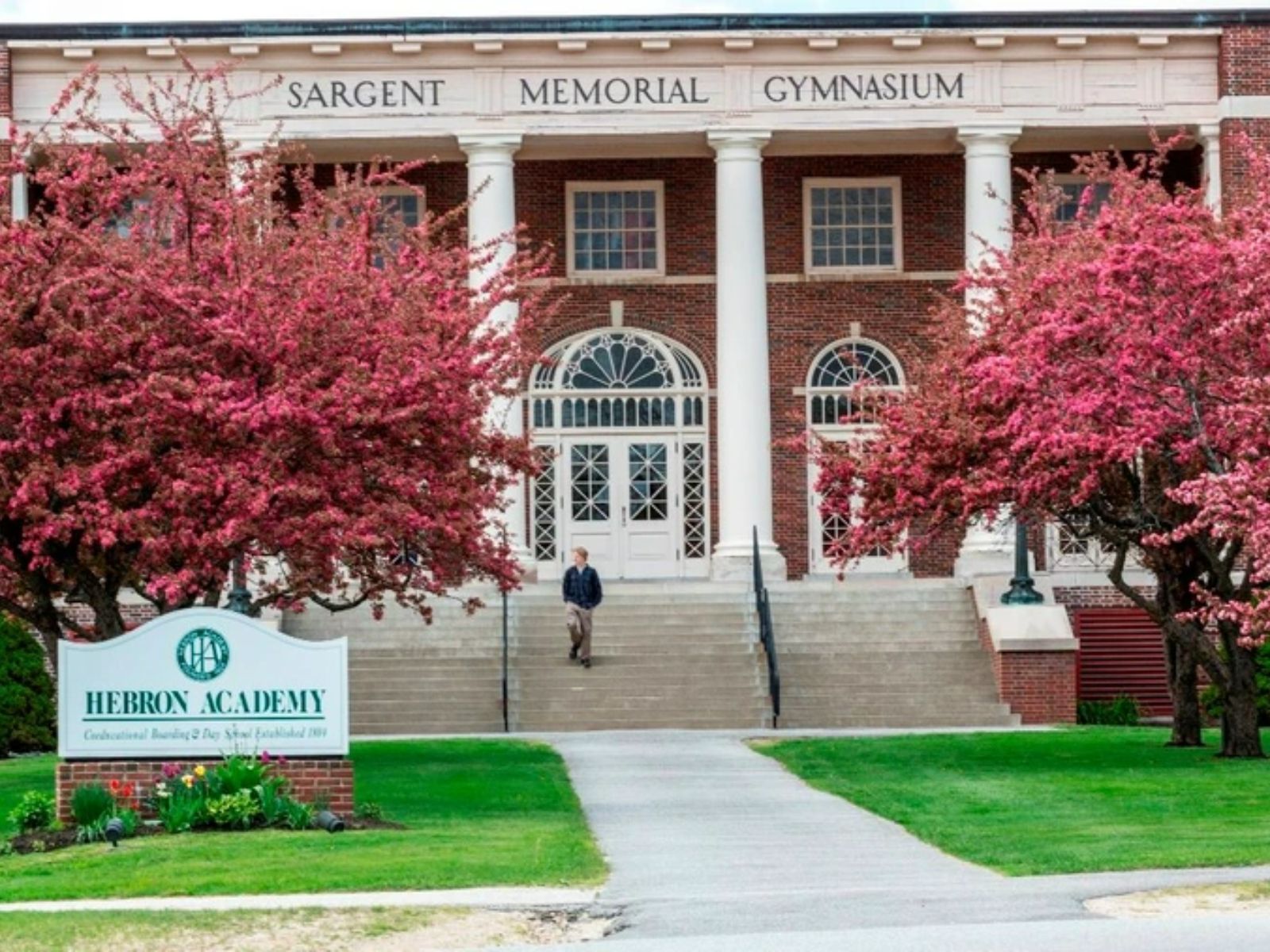 Khám phá chương trình học thuật đẳng cấp tại Hebron Academy