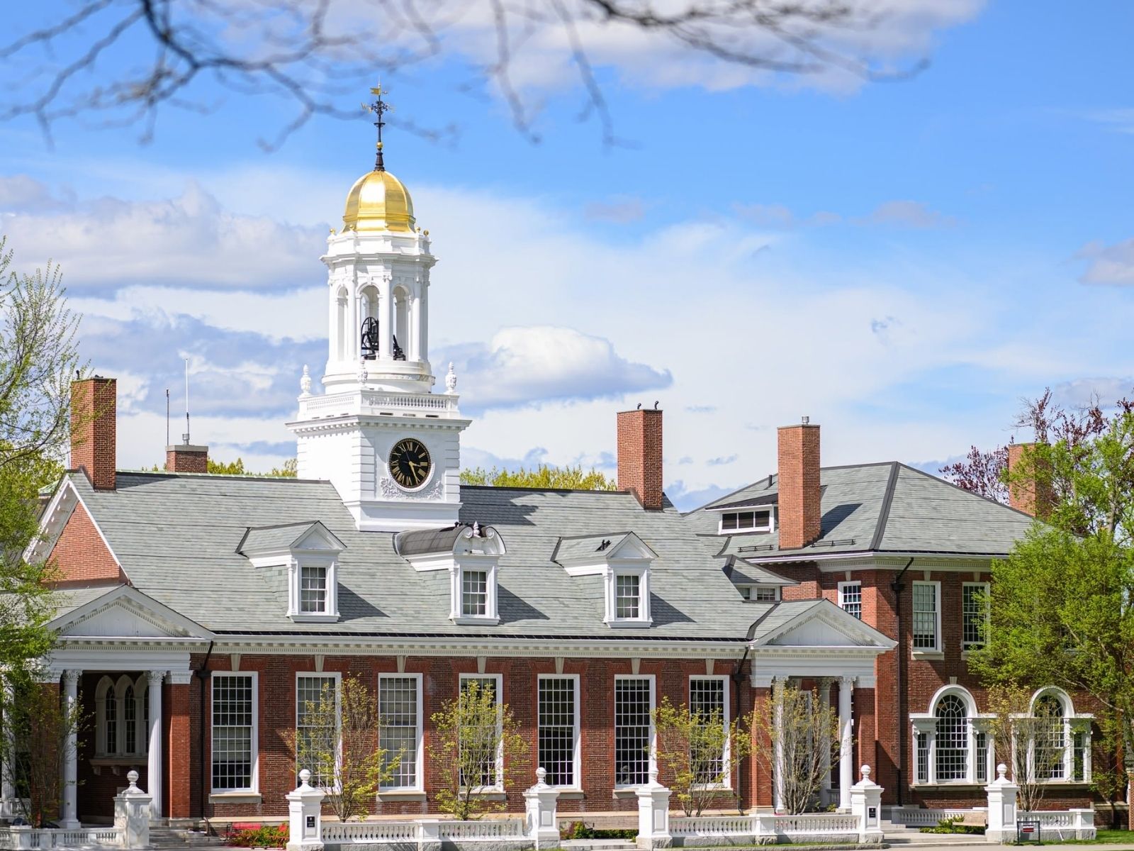 Groton School: Học phí, chương trình học và tuyển sinh