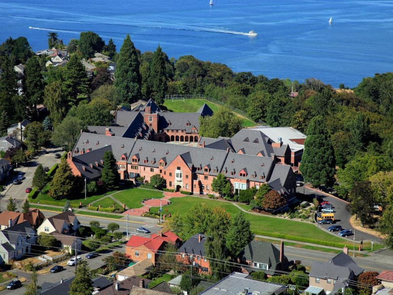 Điểm nổi bật trong chương trình học tập tại Trường nội trú Annie Wright HS