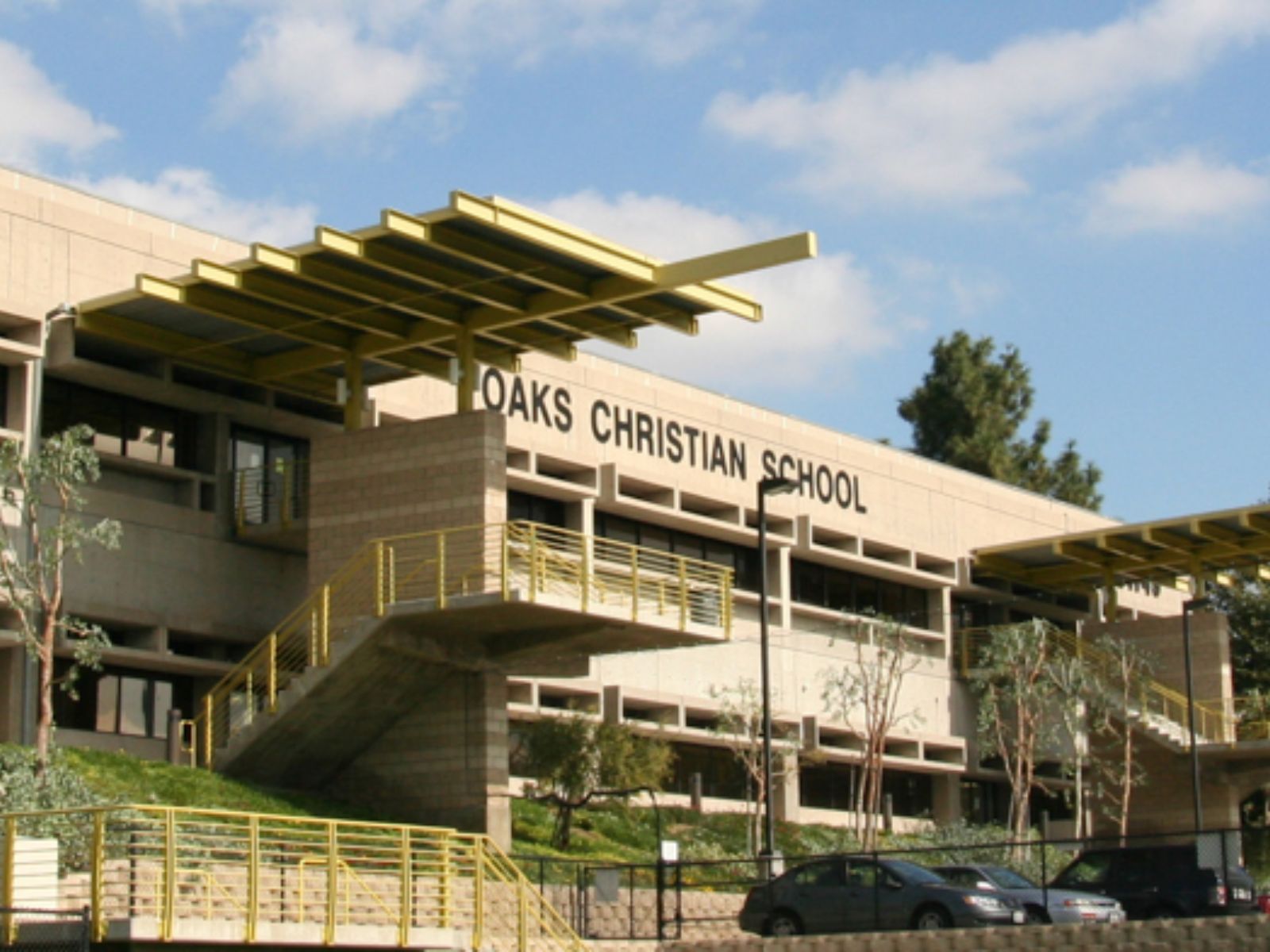 Oaks Christian School - Chương trình đào tạo toàn diện từ học thuật đến nhân cách