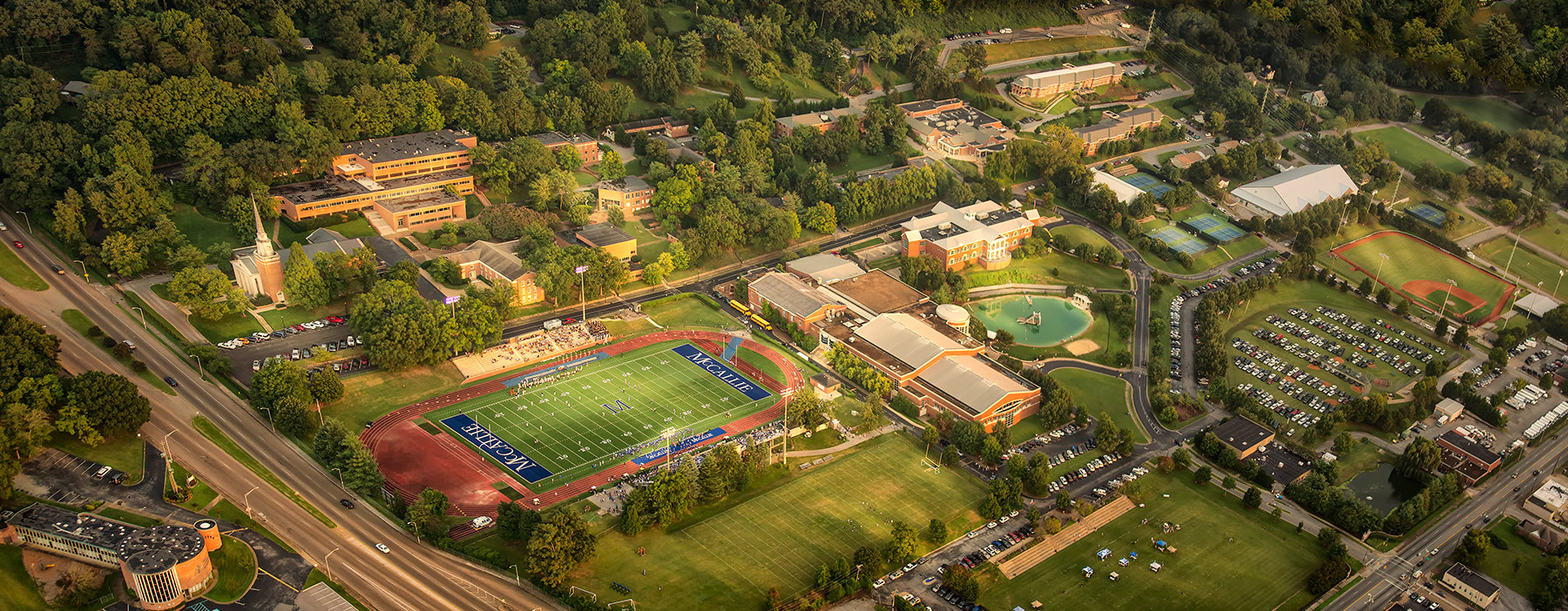 McCallie School