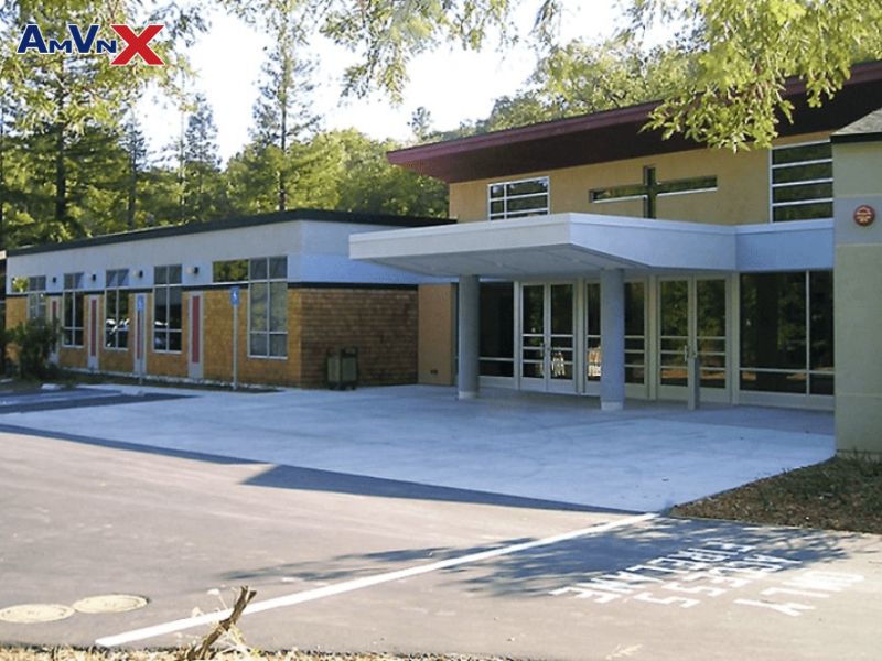 Trường nội trú San Domenico School: Tìm hiểu chi tiết!