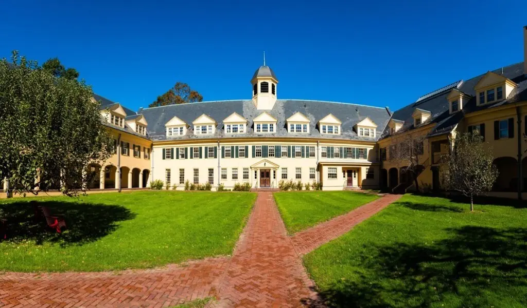 Westover School: TOP 50 Trường Nữ Sinh Hàng Đầu Nước Mỹ (2025)