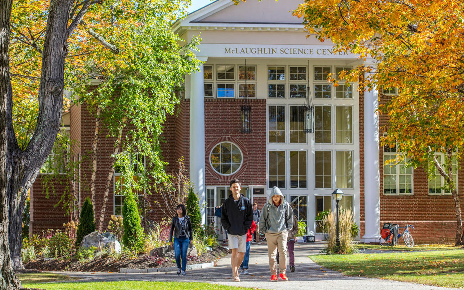 Trường nội trú Gould Academy: Học bổng và Hỗ trợ tài chính