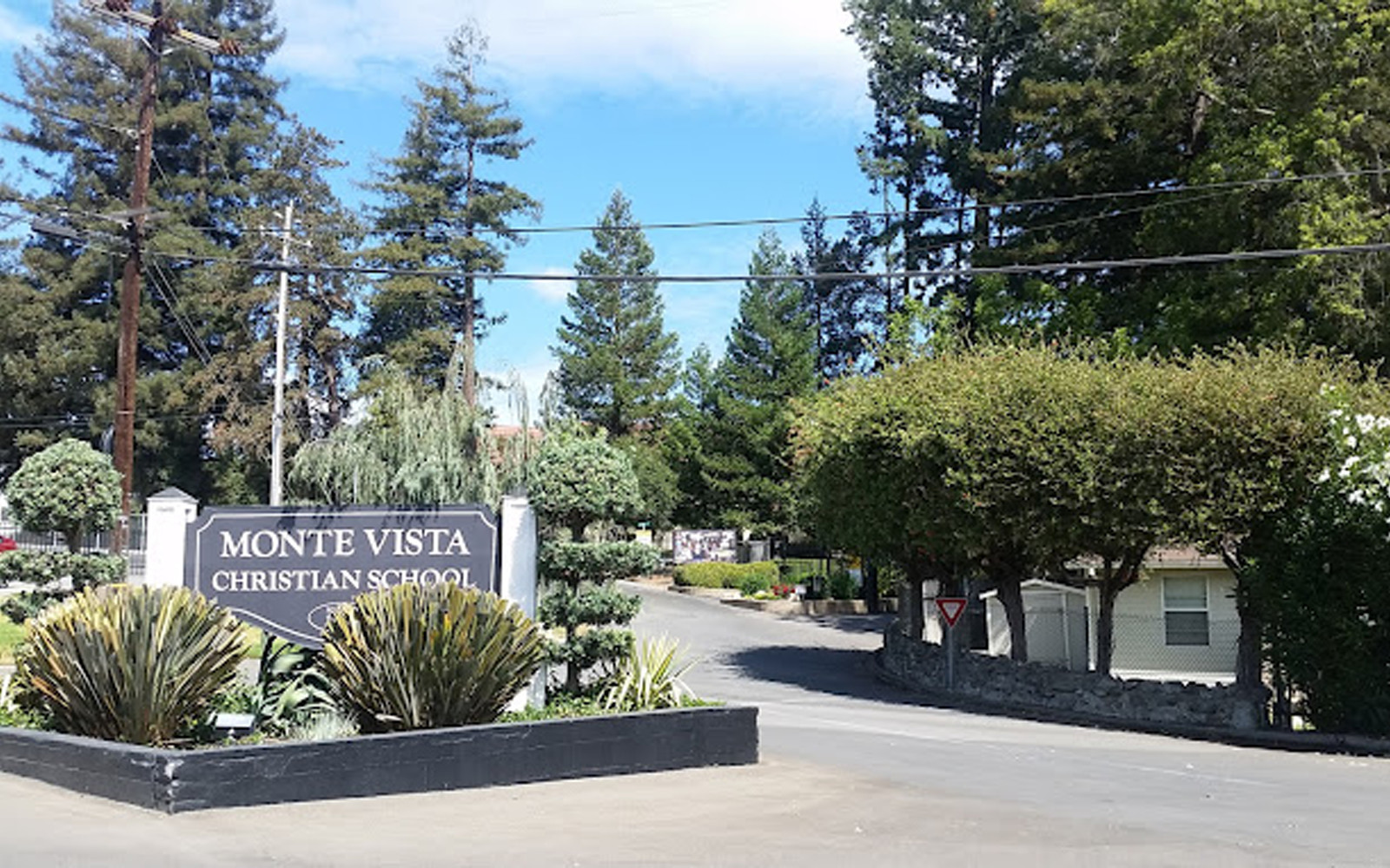 Trường nội trú Monte Vista Christian: Chương trình đào tạo nghiêm ngặt và đa dạng