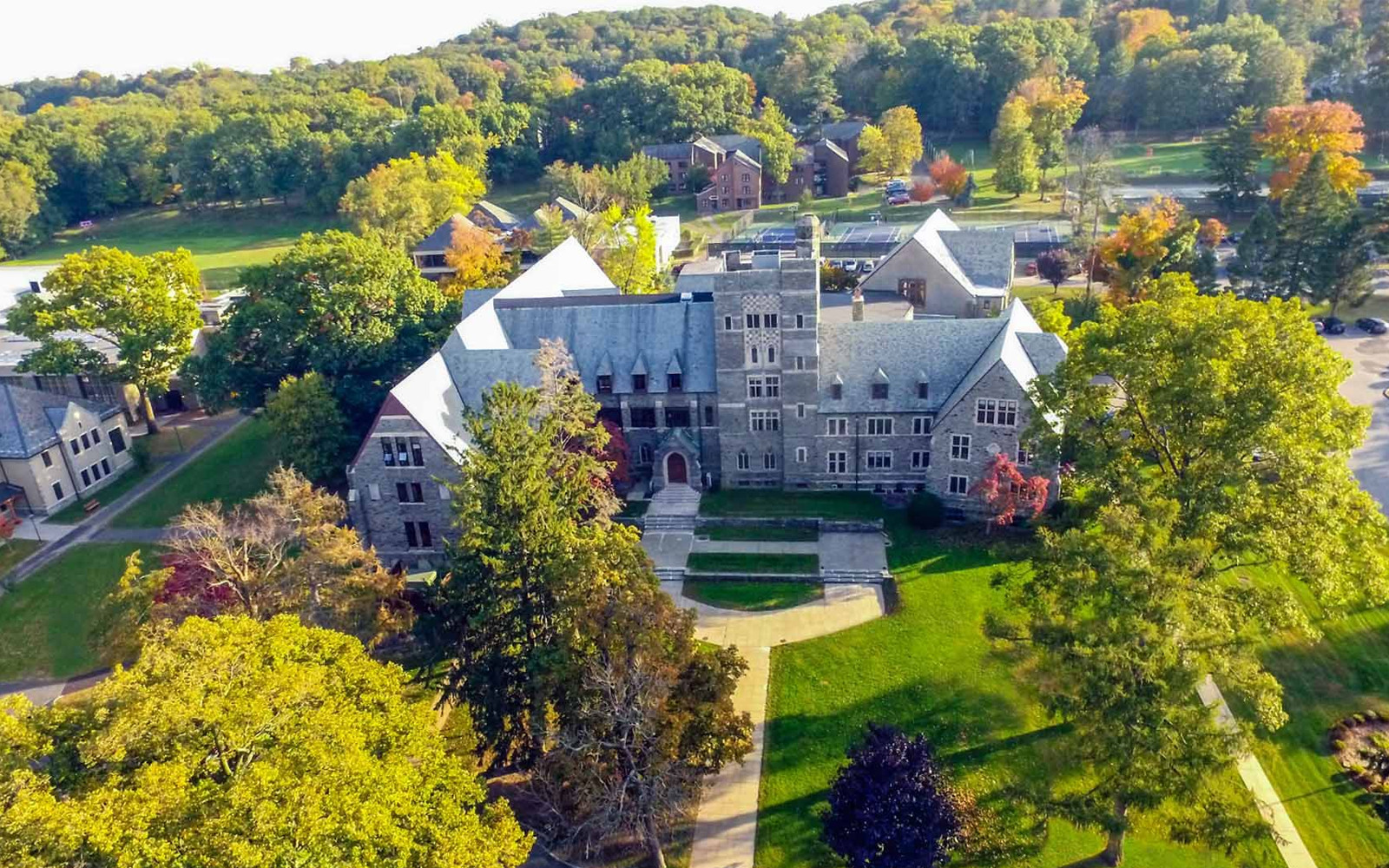 Trường nội trú The Masters School: Học bổng và Hỗ trợ tài chính