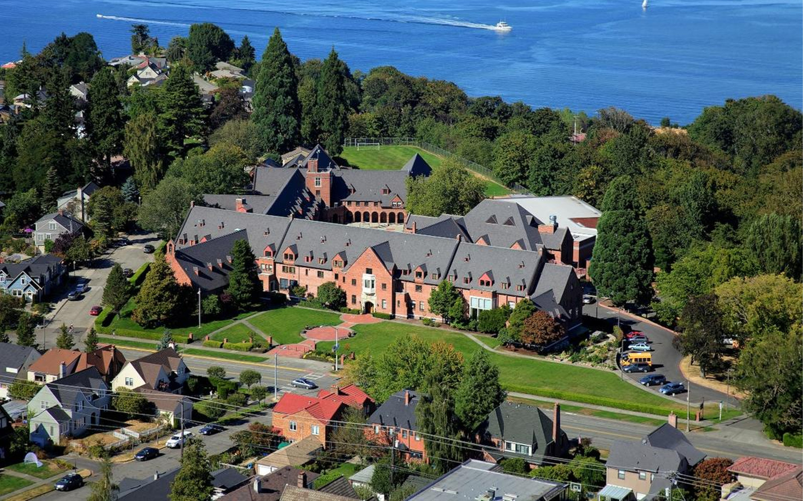 3 điểm tạo nên ưu thế của Trường nội trú Annie Wright Schools