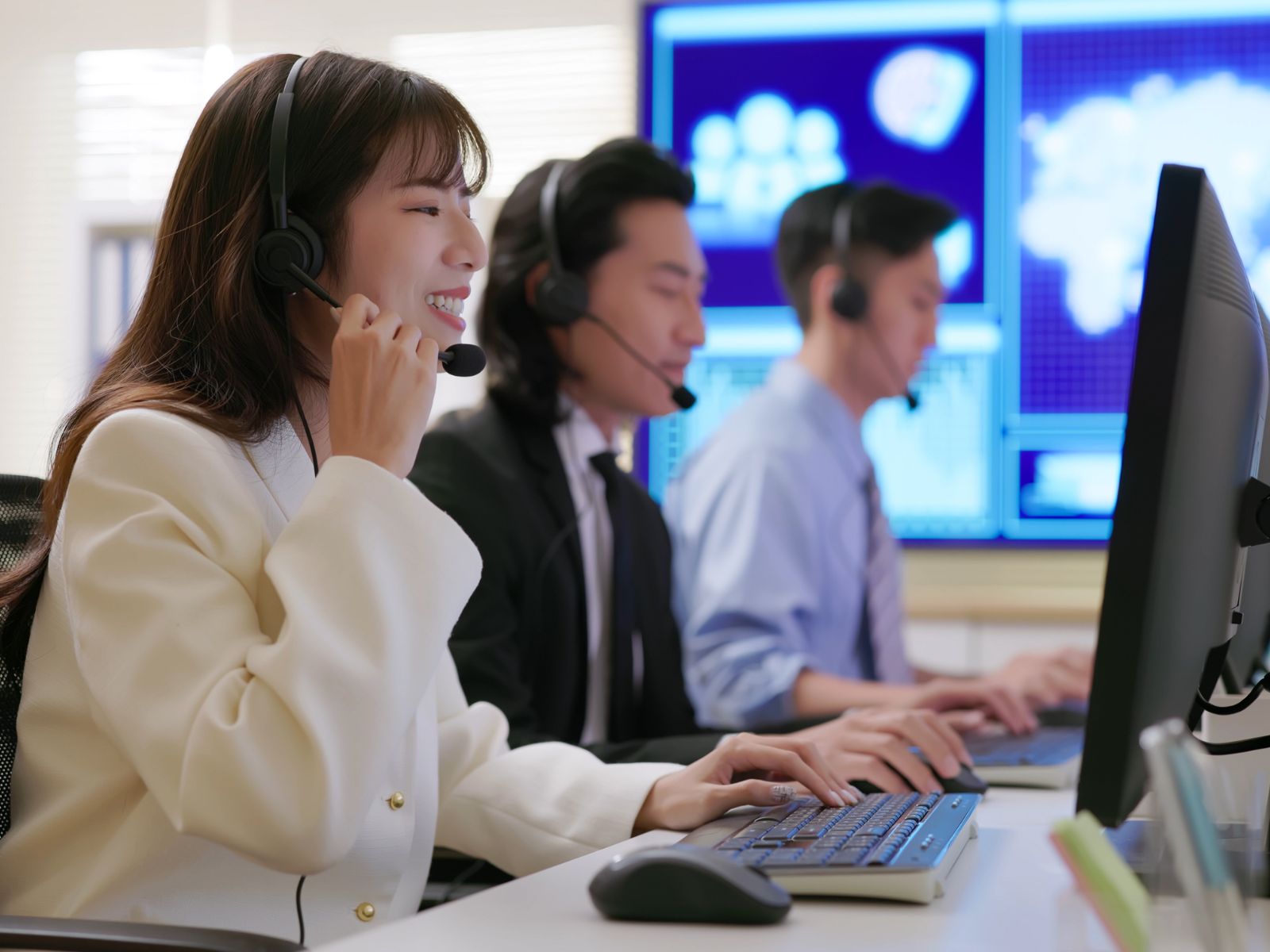 Bí Quyết Chọn Trung Tâm Du Học Mỹ Uy Tín: 5 Tiêu Chí Vàng