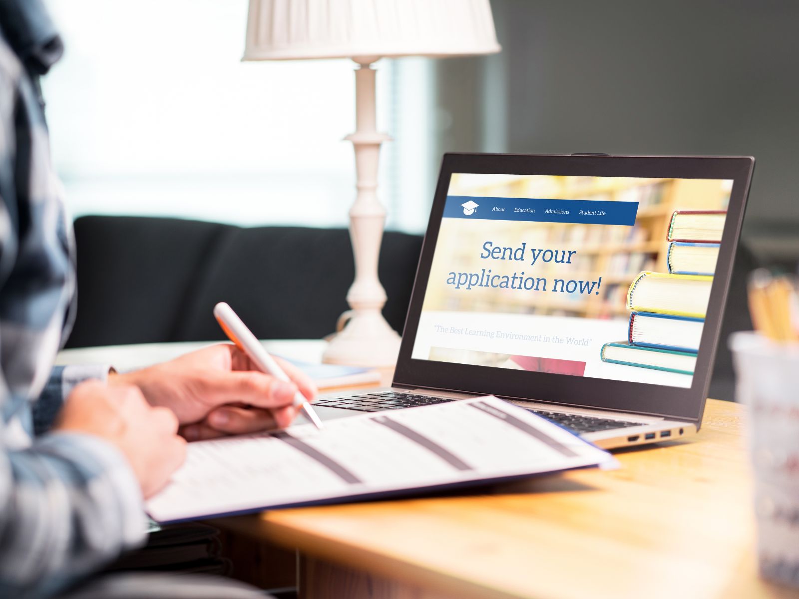 Cẩm Nang Ký Túc Xá Mỹ: Từ Chuẩn Bị Đồ Đạc Đến Hòa Nhập Nhanh Chóng