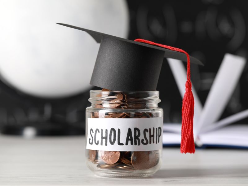 Học bổng du học Mỹ dành cho sinh viên nghiên cứu khoa học