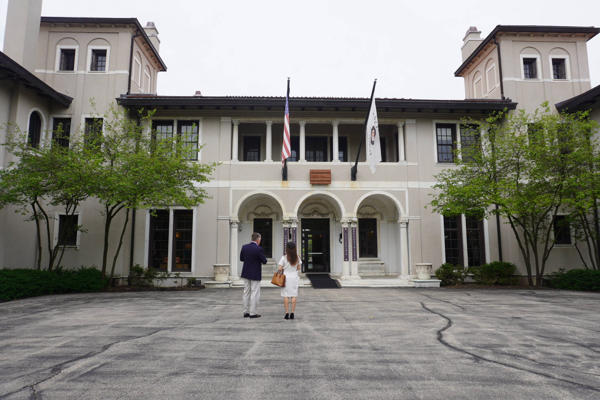 Bỏ Túi 7 Tiêu Chí Vàng Khi Chọn Trường Nội Trú Mỹ Cho Con